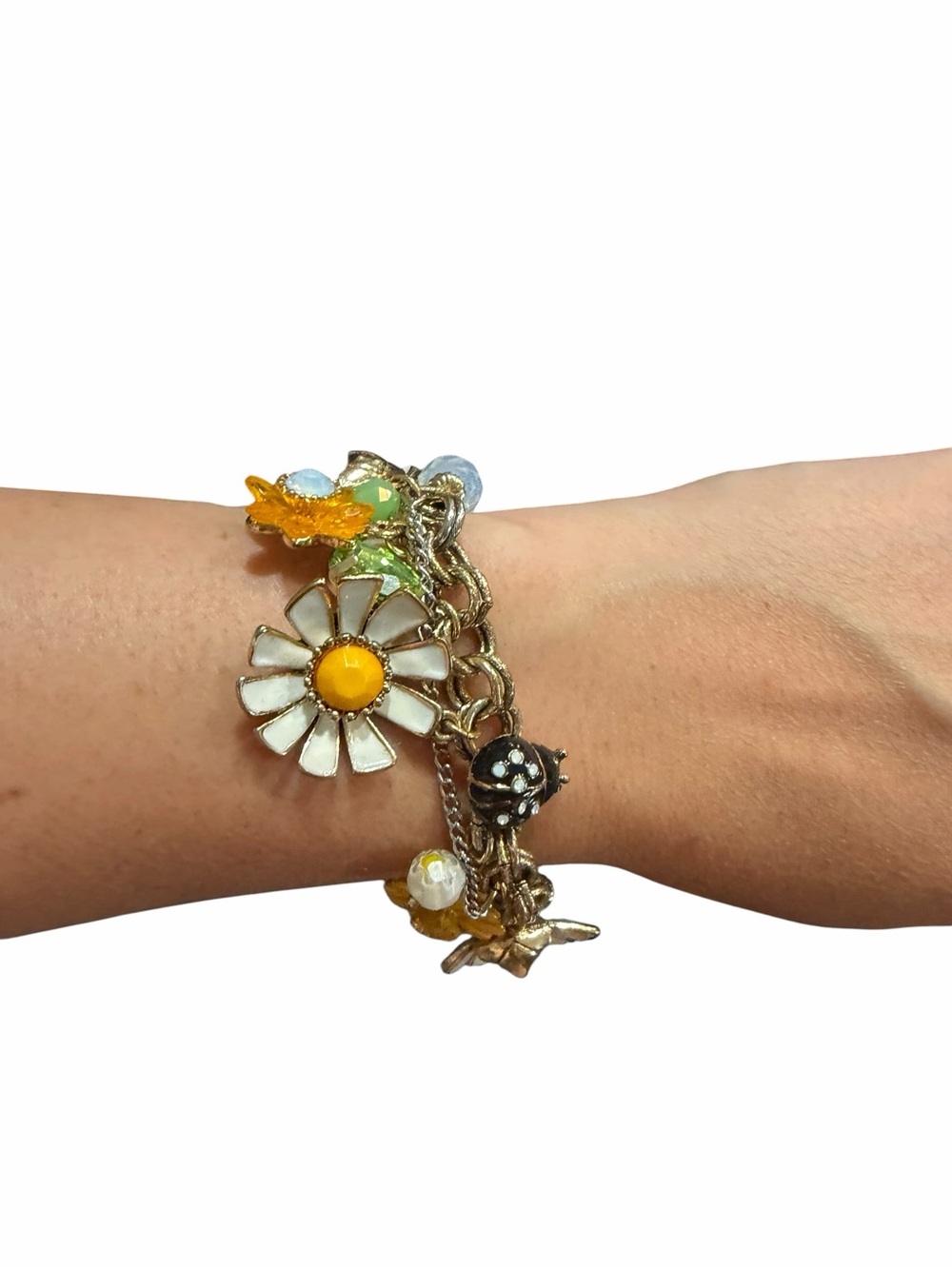 Betsy Johnson Floral Daisy Charm Bracelet